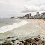 Excelente Apartamento Em Copacabana 2 Quartos